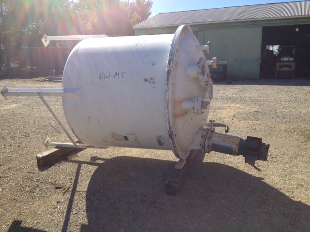 ***SOLD*** used 800 gallon 316 Stainless steel mix tank. 5'6